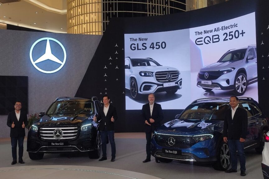 Mercedes Benz Optimis Penjualan Membaik Di Kuartal Iv Targetkan