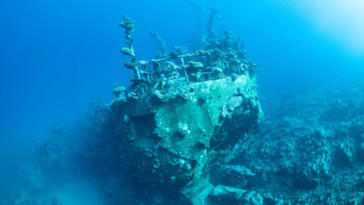 10 Kapal Induk Angkatan Laut AS yang Tenggelam dan Lokasinya Saat Ini