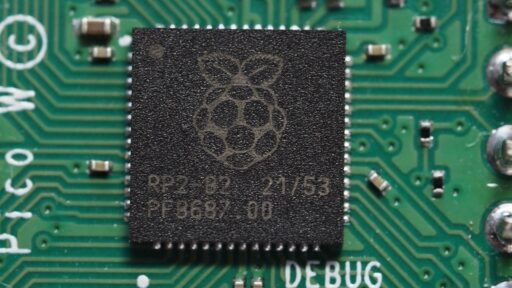 6 Hal yang Bisa Kamu Lakukan dengan Raspberry Pi AI Kit Terbaru!