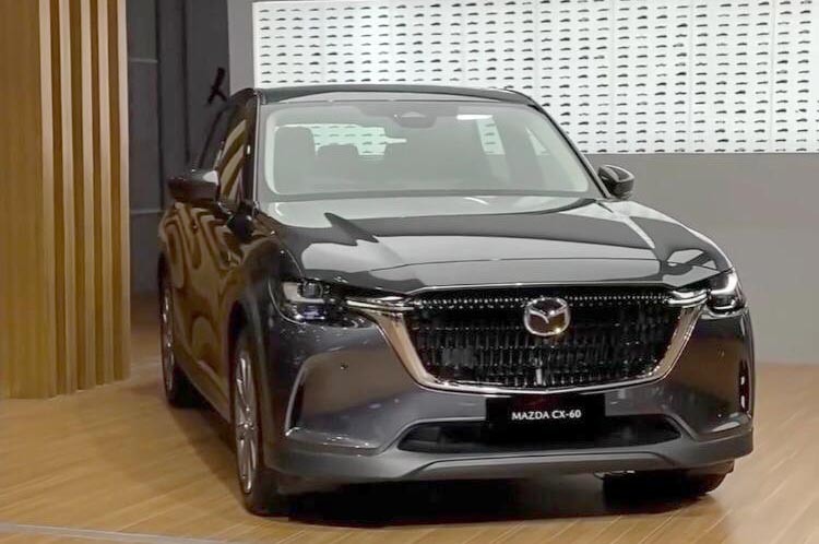 Aneka SUV Mazda Meraih Penjualan Tinggi di GIIAS 2024, Menarik Perhatian Pengunjung