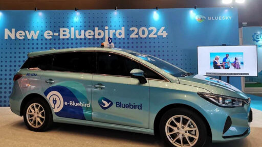 Bluebird Siapkan Taksi dan Bus Listrik untuk Meriahkan Upacara 17-an di IKN