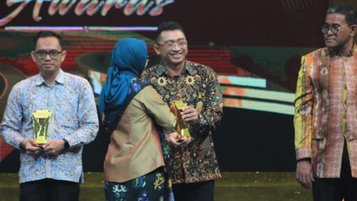 Jasa Raharja Raih Prominent Awards 2024 Berkat Sukses Transformasi & Digitalisasi Layanan Asuransi