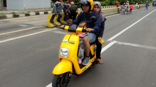 Ketua MPR Minta Regulasi Terkait Sepeda Listrik Segera Dihasilkan untuk Keamanan dan Ketaatan Aturan