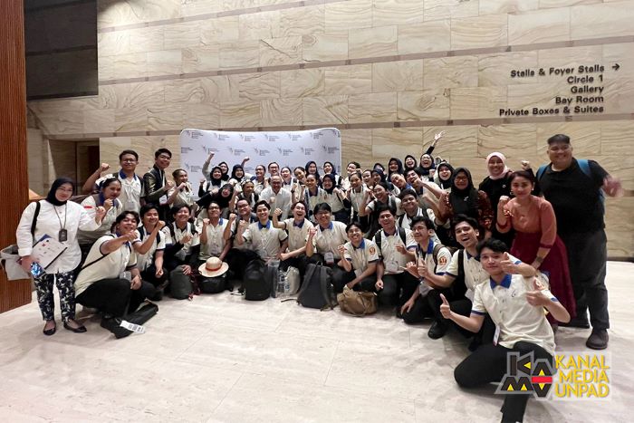 Paduan Suara Mahasiswa Unpad Sukses Raih Gold Medal di SICF 2024 Singapura