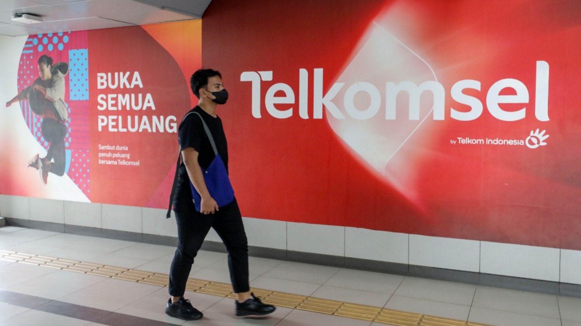 Pembatasan Transfer Pulsa Rp1 Juta: Dampak Premium bagi Telkomsel dan Operator Lainnya?