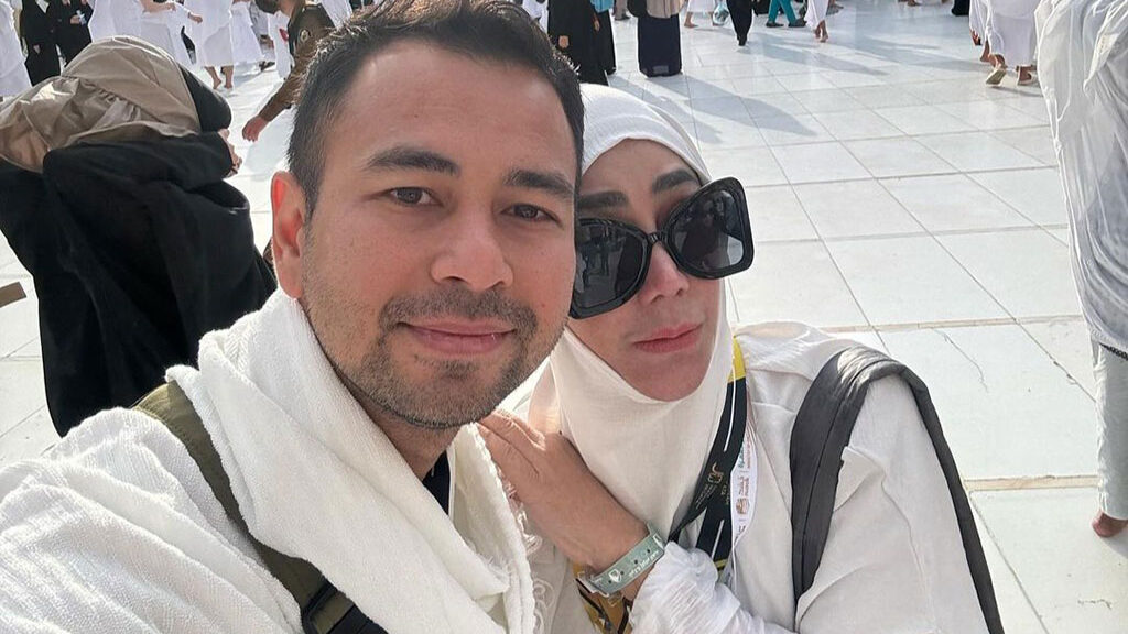 Sang Ibu Akui Raffi Ahmad Jadi Sumber Rezeki Utama untuk Keluarga