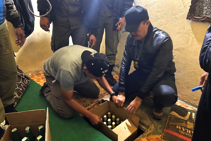 Satpol PP Garut Temukan Bunker Minuman Keras, Operasi Penertiban Lanjutan Dilakukan