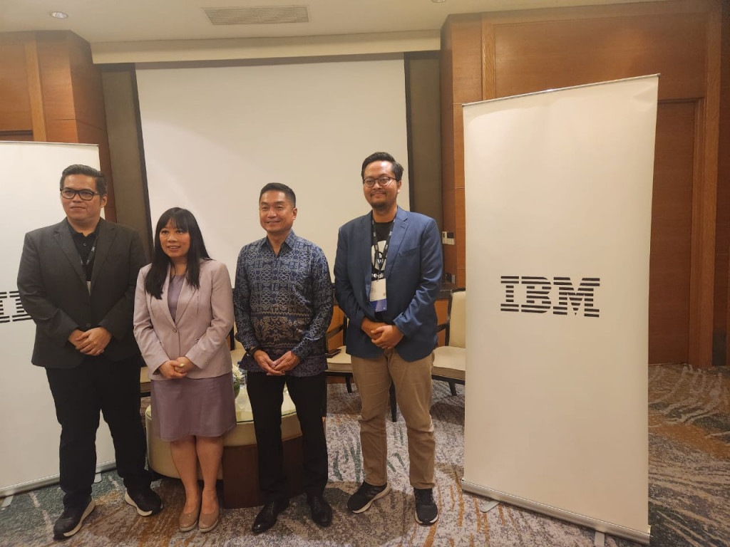 Solusi Inovatif Lokal: Pemanfaatan AI IBM untuk Dukung Pertumbuhan Bisnis di Indonesia