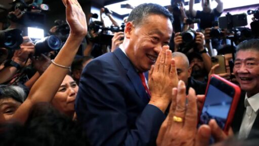 Sretta Thavisin Dicopot, Pemilihan Perdana Menteri Thailand yang Baru Dimulai