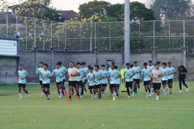 Timnas U-17 Mulai Latihan Teknik dan Taktik Jelang Pertandingan Melawan India