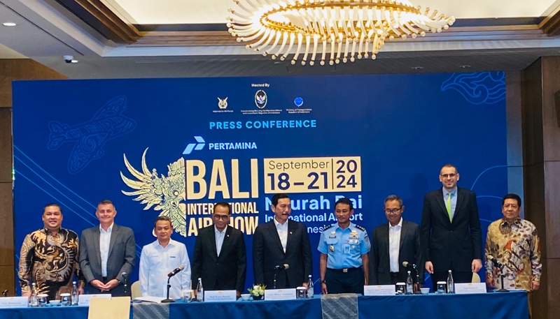 Usai Vakum 28 Tahun, Indonesia Tampilkan Kehebatan Aviasi di Bali International Airshow 2024