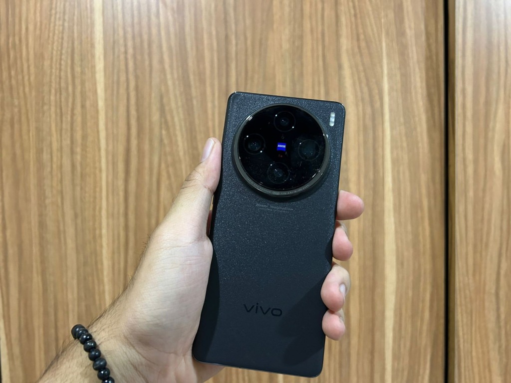 Vivo X100 Pro: Salah Satu Smartphone Terbaik 2024, Inovasi dan Kualitas Unggul