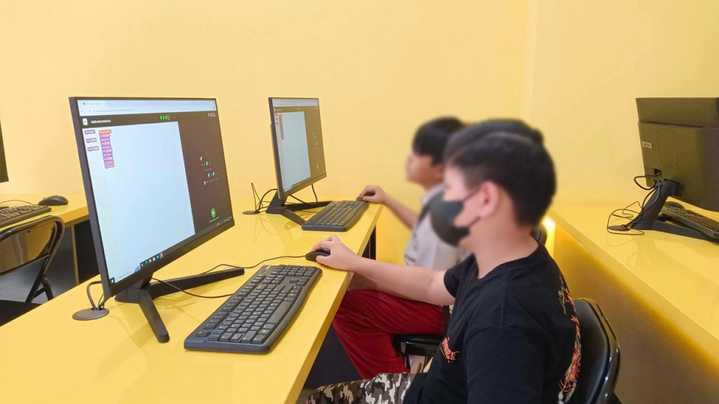 Algorithmics Masuk 4 Kota Besar untuk Tingkatkan Literasi Digital Anak