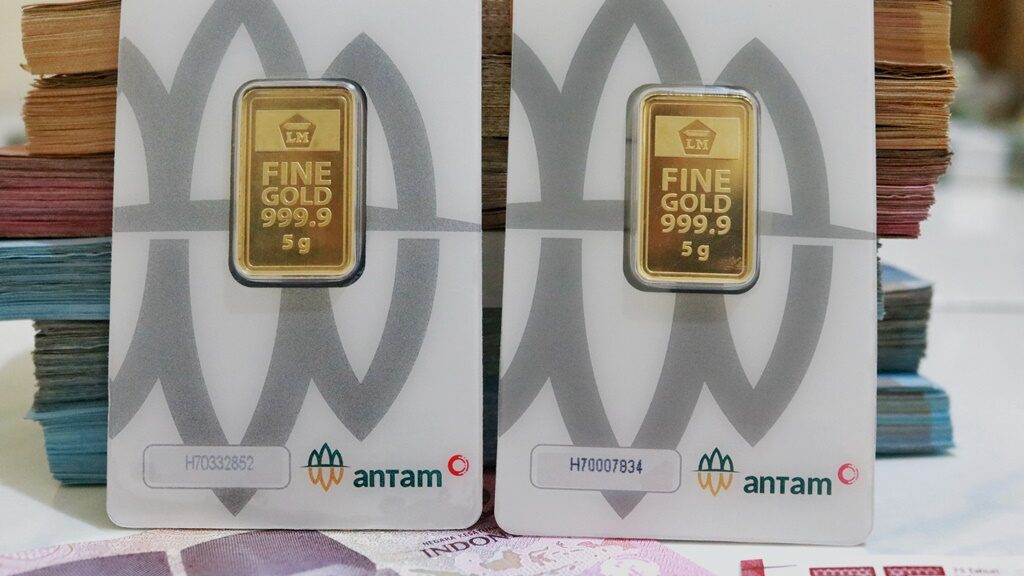 Harga Emas Antam Hari Ini Turun Ceban, Dijual Rp1,430 Juta per Gram