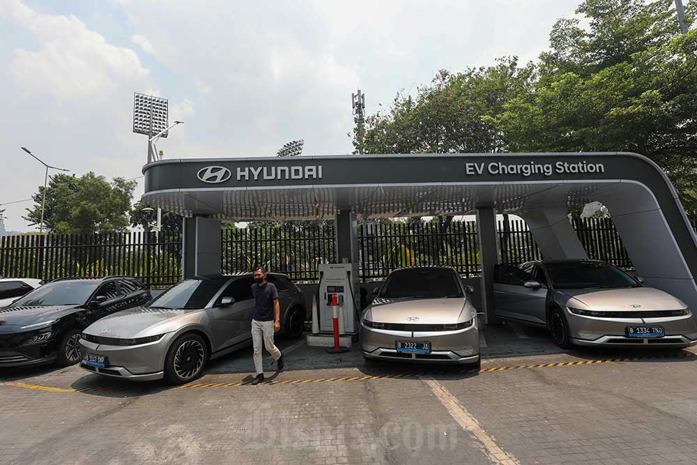 Hyundai Gandakan Produksi Model Hybrid, Apakah Ini Tanda Peralihan dari Mobil Listrik?