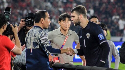 Pelatih Timnas Australia Frustrasi, Maarten Paes Jadi Penyebab Utama