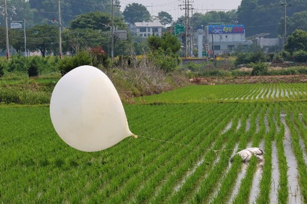 Provokasi Terbaru: Korut Kembali Luncurkan Balon Sampah ke Korea Selatan