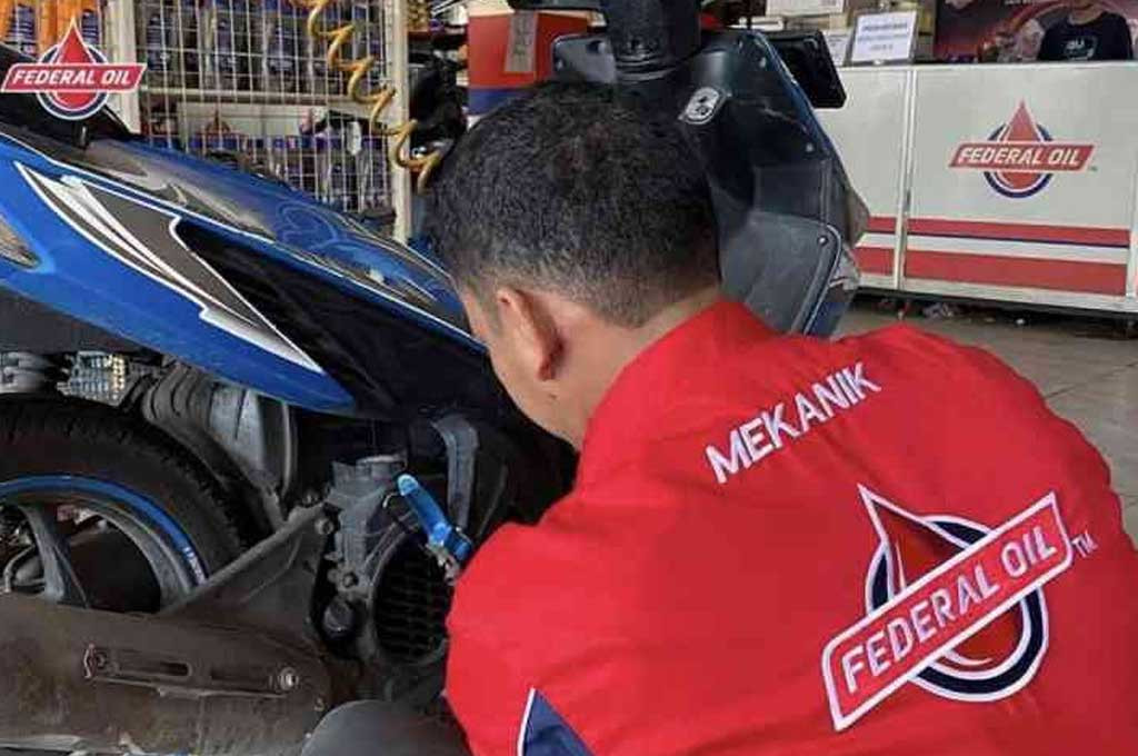 Rajin Ganti Pelumas, Pengendara Ini Ketiban Motor Baru Dalam Waktu Singkat!