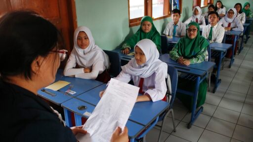 Ranking Kelas atau Ranking Paralel, Mana yang Lebih Penting untuk Masa Depan Siswa?