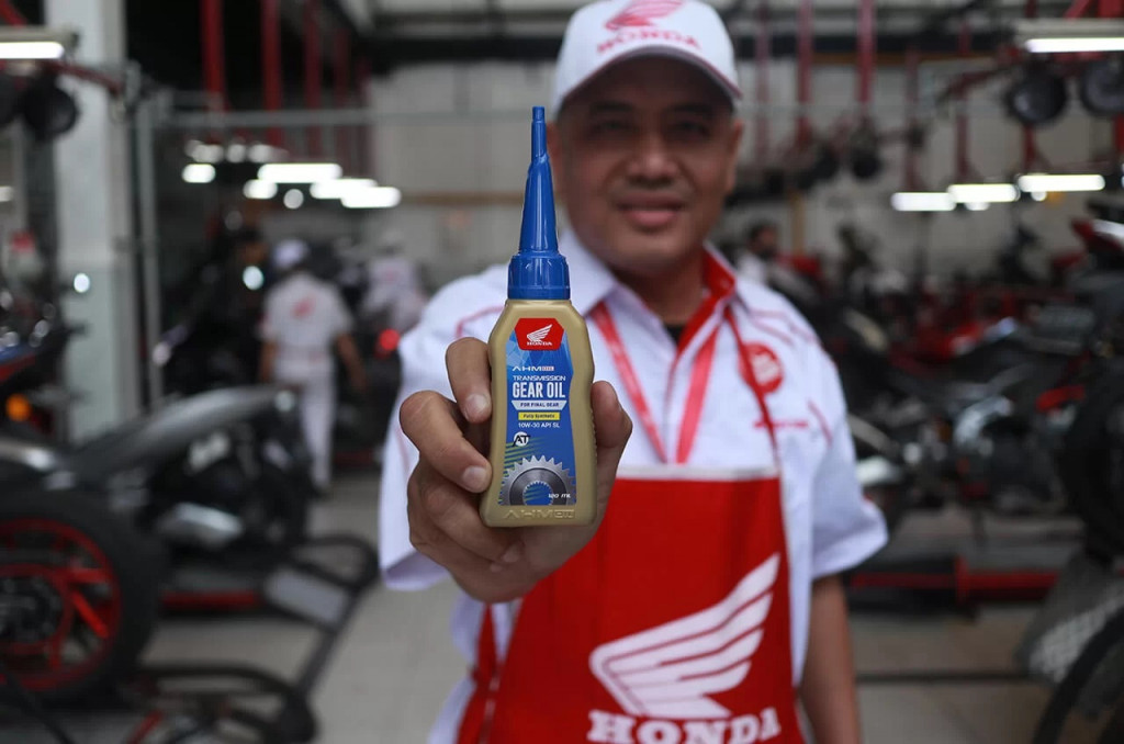 Ciri-Ciri Oli Gardan Motor Matic yang Perlu Diganti dan Pentingnya Perawatan Berkala