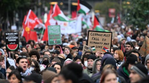 Demo Satu Tahun Perang Gaza: Ribuan Desak Gencatan Senjata di Berbagai Negara