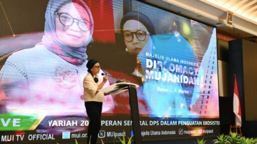 Menlu Retno Marsudi Raih Mujahidah Diplomasi Award dari MUI, Apresiasi atas Kepemimpinan Diplomatik