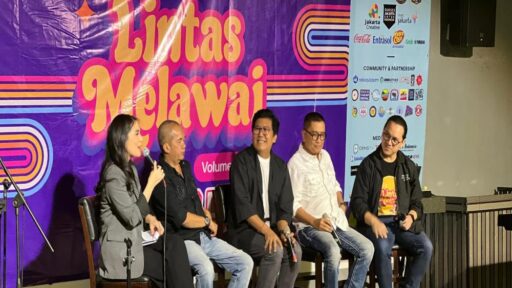 Pasha Kenang Sang Ayah Chrisye Lewat Lagu Legendaris di Lintas Melawai 2024