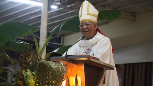 Paus Fransiskus Angkat Mgr. Paskalis Bruno Syukur, OFM Jadi Kardinal, Ini Profilnya