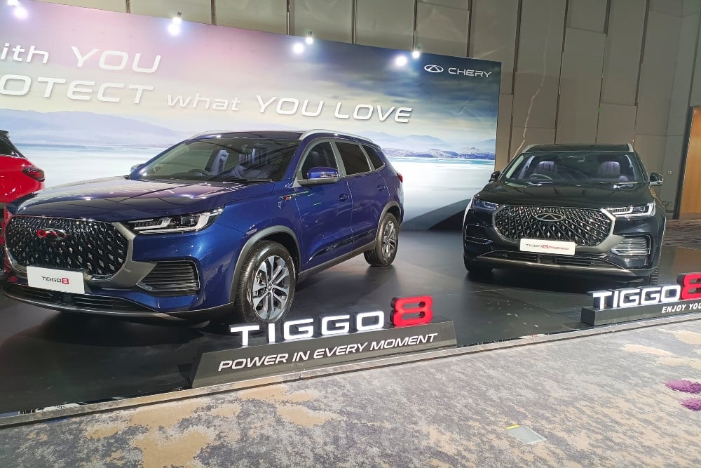 Perbandingan Chery Tiggo 8 dan Wuling Alvez: Mobil SUV Mana yang Unggul?