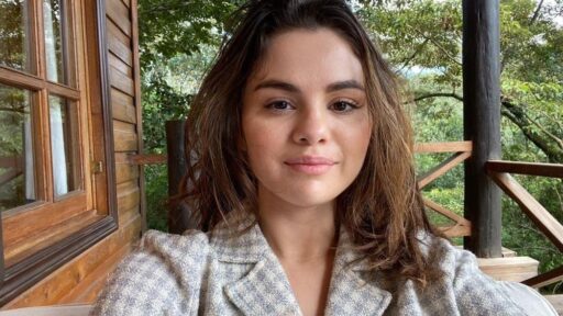 Selena Gomez Resmi Miliarder dengan Kekayaan US$1,3 Miliar, Ini Sumber Cuannya!