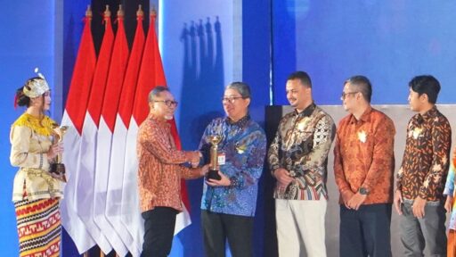 TMMIN Raih Primaniyarta Award 2024, Dukung IKM Lokal untuk Kinerja Ekspor yang Lebih Baik