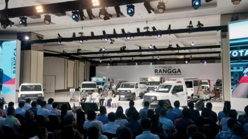 Toyota Hilux Rangga Hadir dengan Mesin Bensin dan Diesel, Simak Konsumsi BBM-nya!