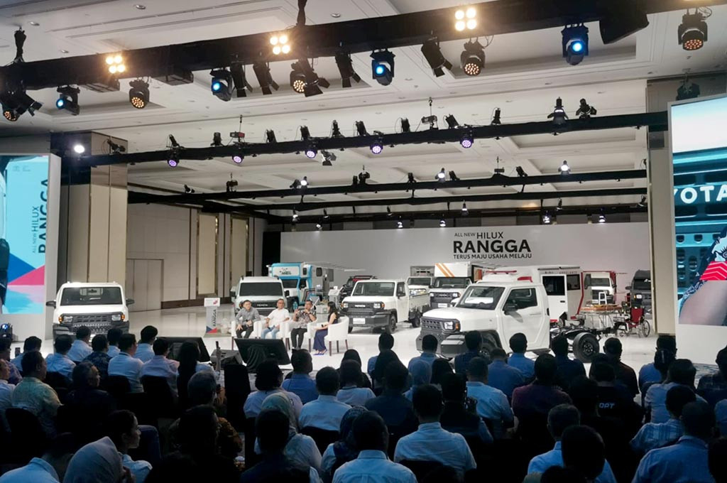 Toyota Hilux Rangga Hadir dengan Mesin Bensin dan Diesel, Simak Konsumsi BBM-nya!